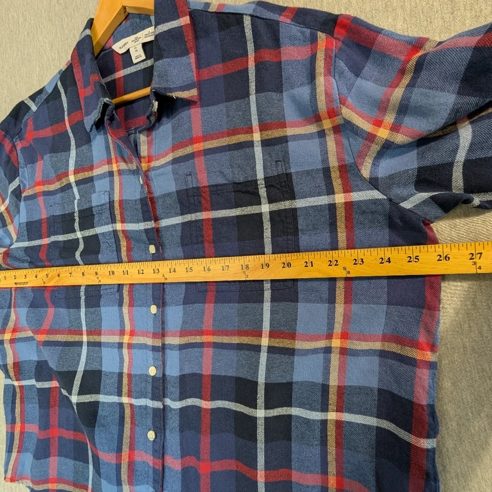 Old Navy Flannel Shirt Women's XL Blue Plaid "The Boyfriend Shirt" - Picture 3 of 9
